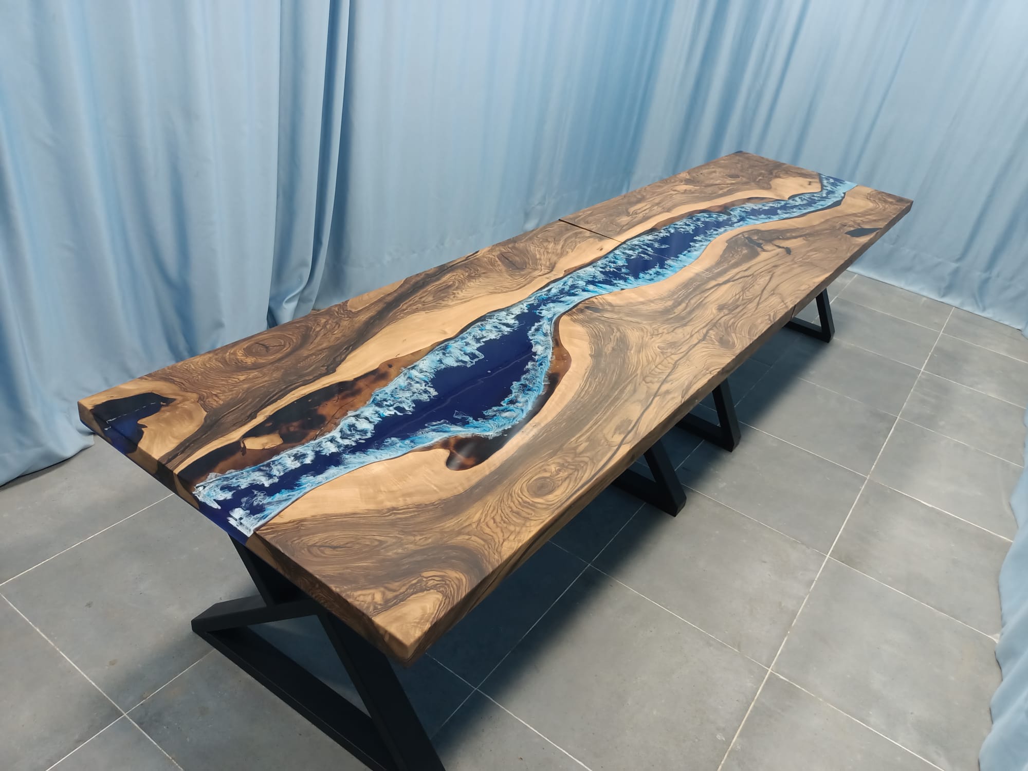 Oval walnut and black epoxy resin table O06L, Shipping 1-2 day